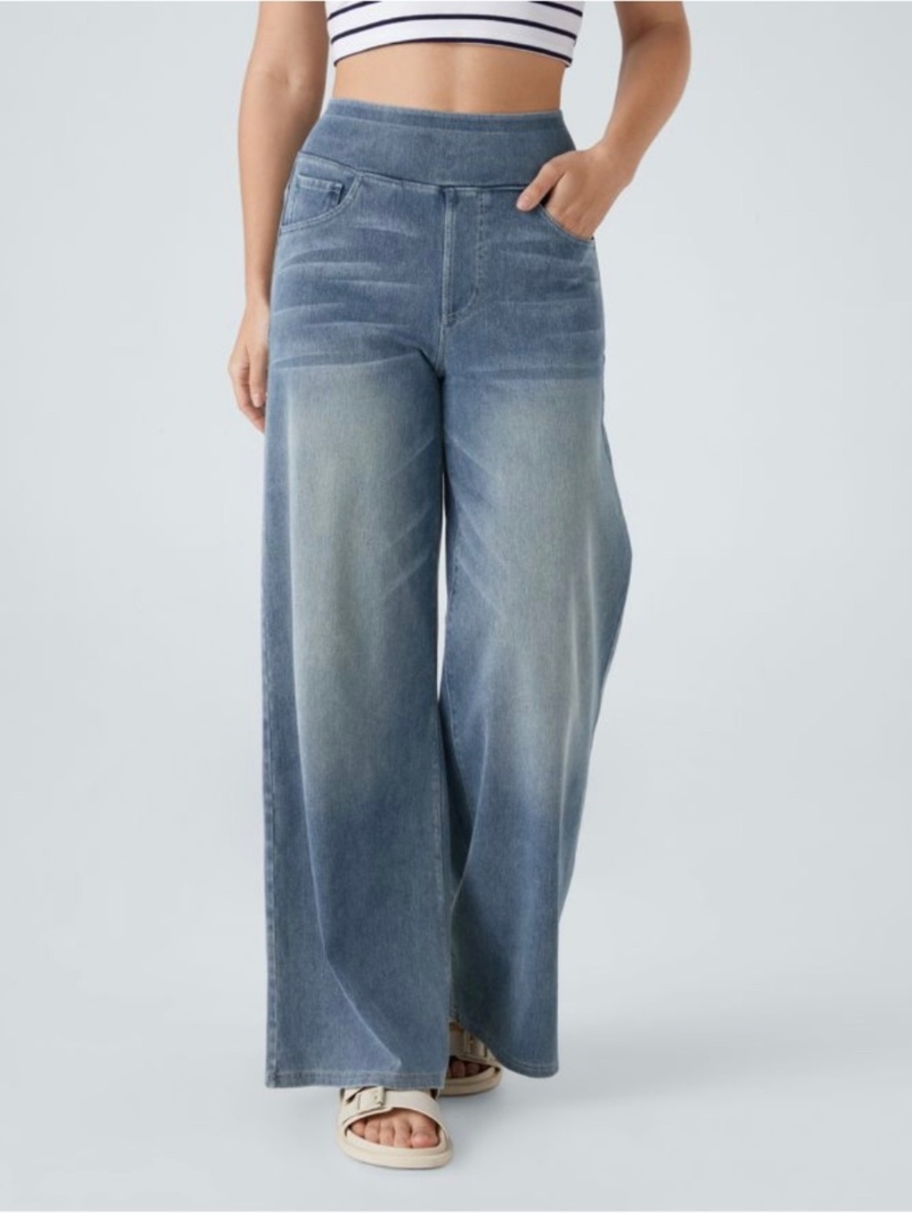 Halara Flex High-Waisted Pockets Baggy Wide Leg Jeans Size Small Tall